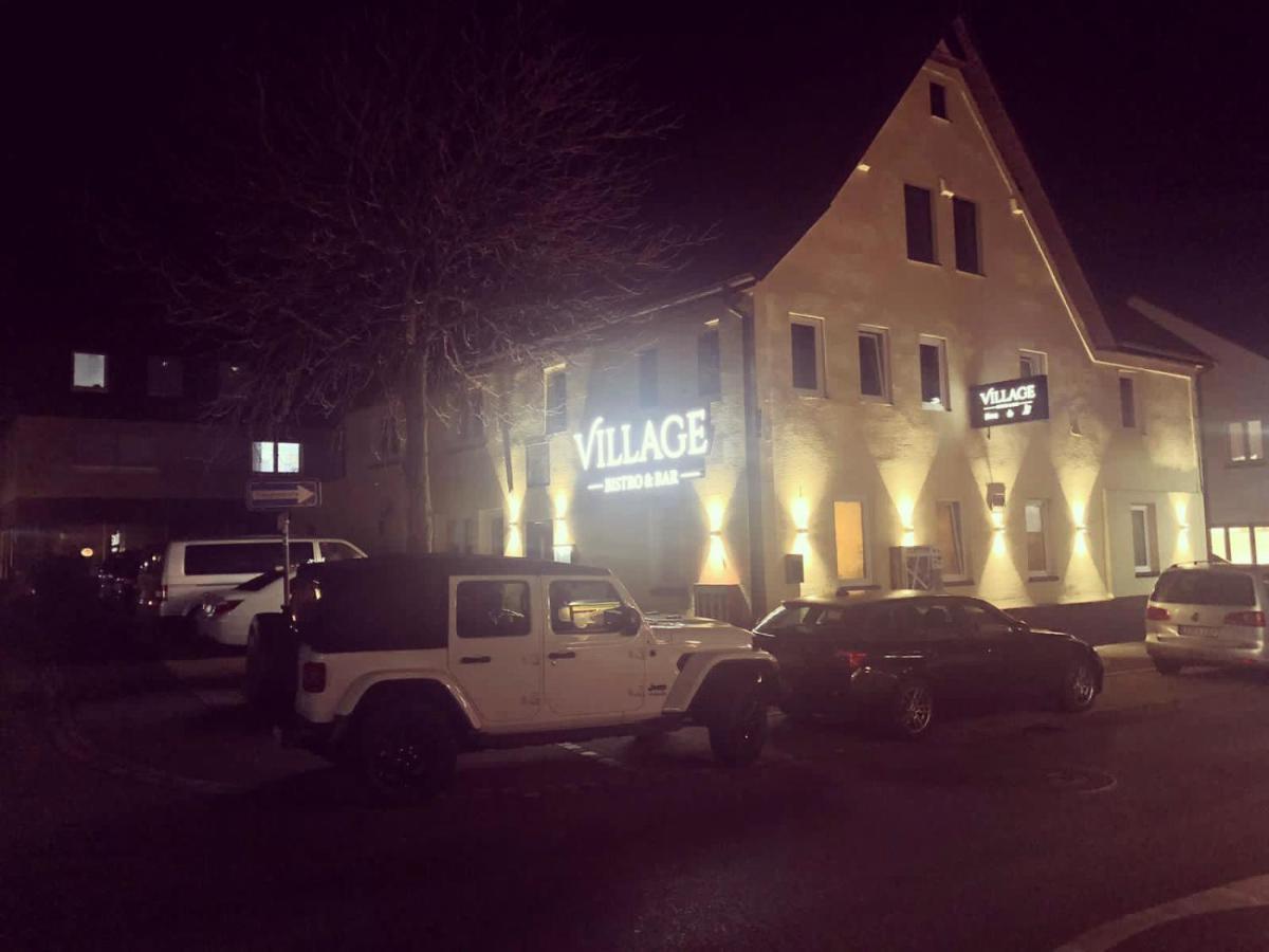 Village Bistro&Bar Fremdenzimmer Dettingen an der Erms Esterno foto